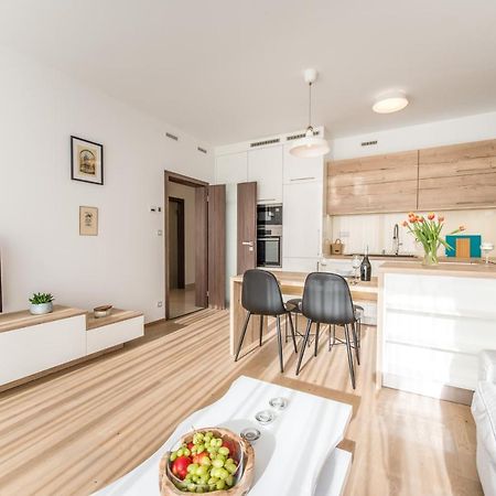 Mozart Central Apartments With Garage Prag Exterior foto