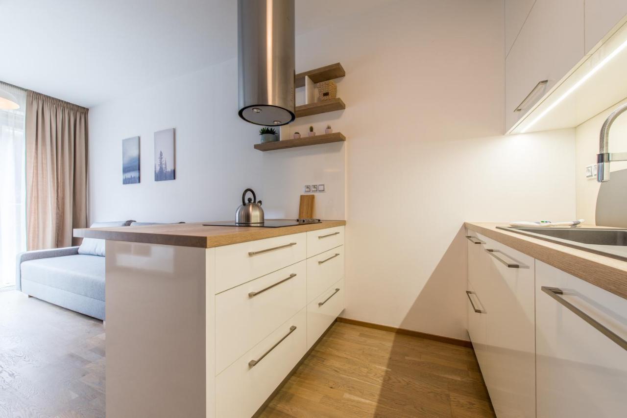 Mozart Central Apartments With Garage Prag Exterior foto
