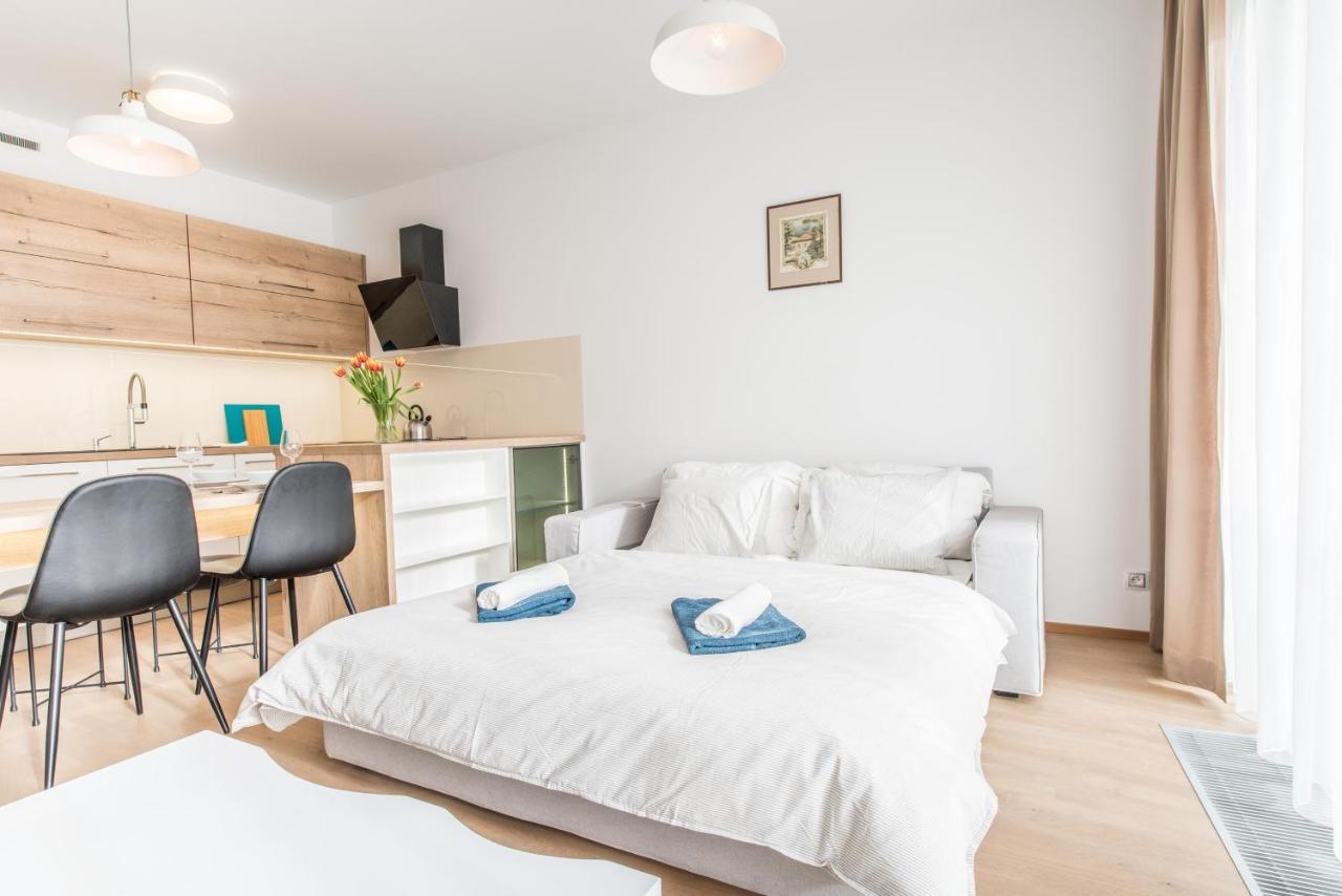 Mozart Central Apartments With Garage Prag Exterior foto