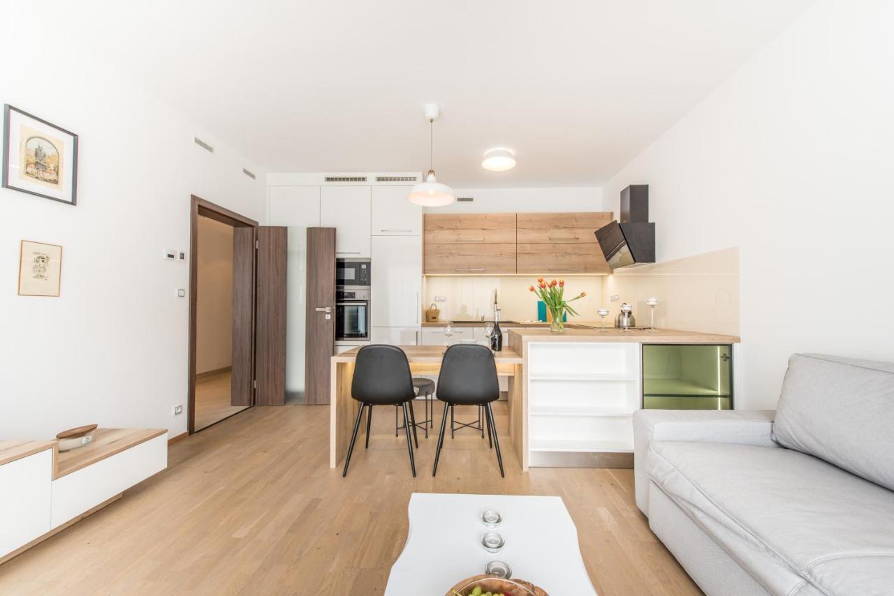 Mozart Central Apartments With Garage Prag Exterior foto